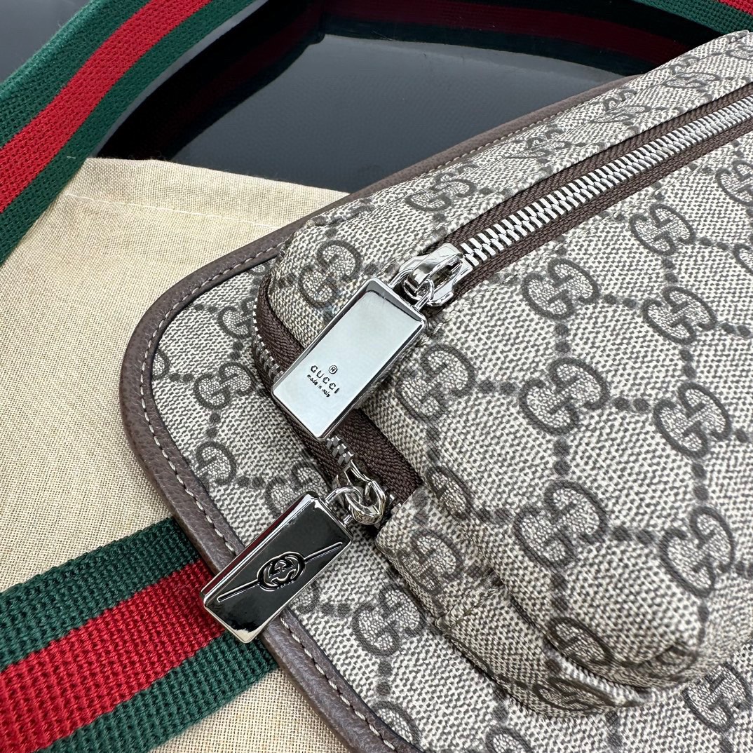 Gucci Satchel Bags